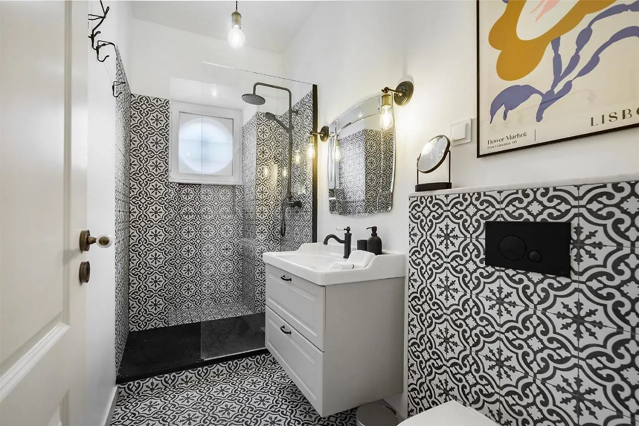 Whome Premium Alfama 2-Br Great For Remote Workers & Digital Nomads Lisboa